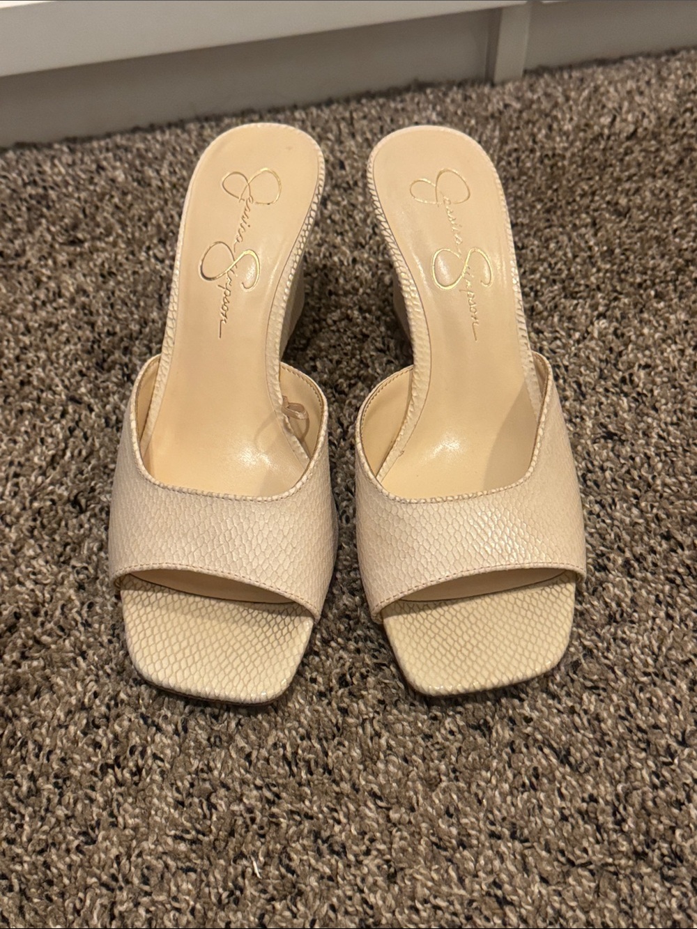 Jessica Simpson heels off white, cream color